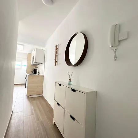 Aloha - Free Parking Apartment *