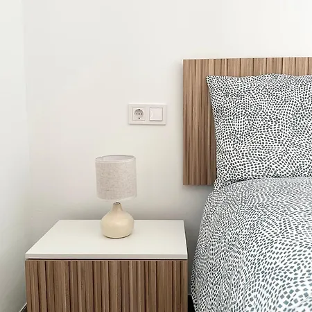 Aloha - Free Parking